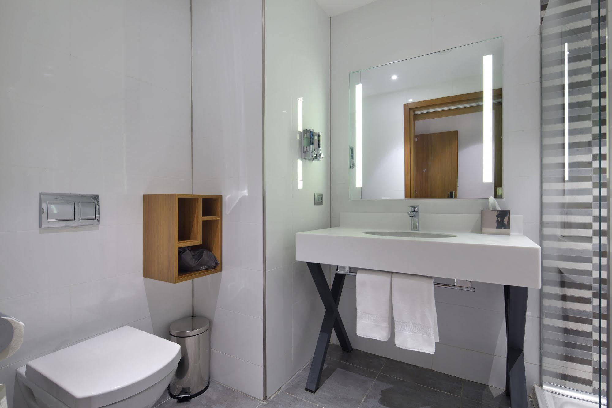 Hampton By Hilton Kocaeli Symbol 호텔 외부 사진